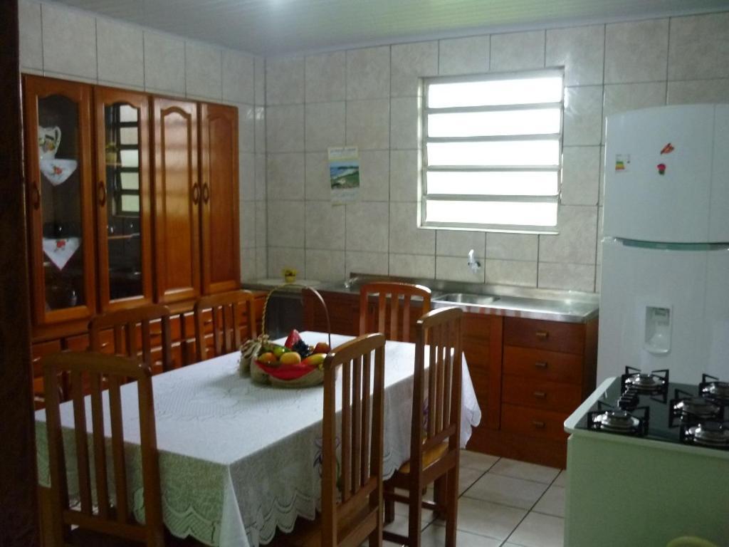 Casa Para Aluguel De Veraneio Em トーレス エクステリア 写真